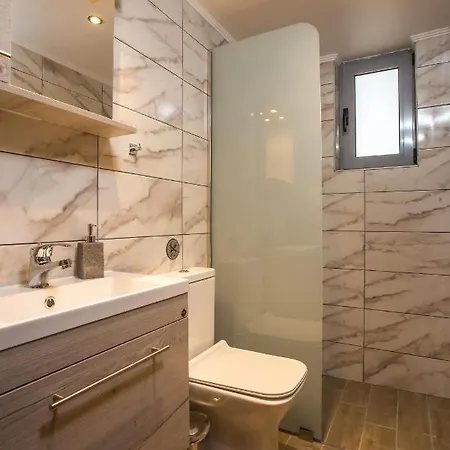 Daire Oleana Studios 1-4, Rhodes Town